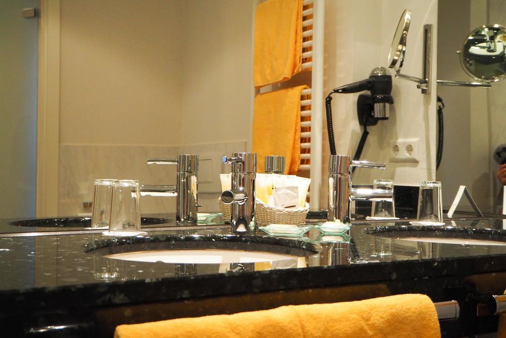 Hotel Stadt Tubingen Ngoại thất bức ảnh