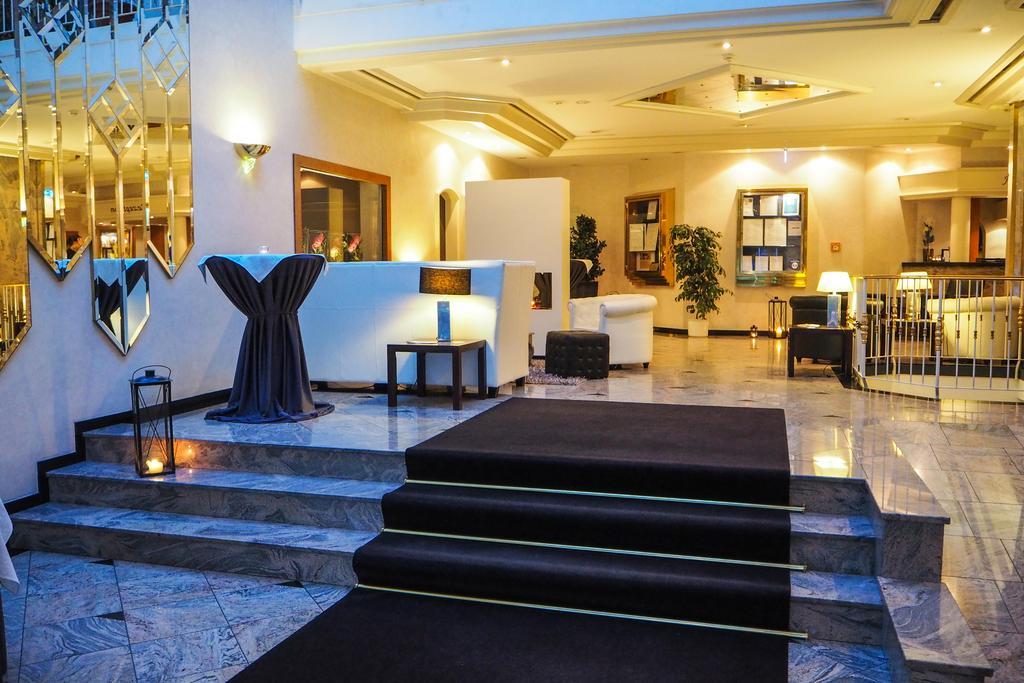 Hotel Stadt Tubingen Ngoại thất bức ảnh