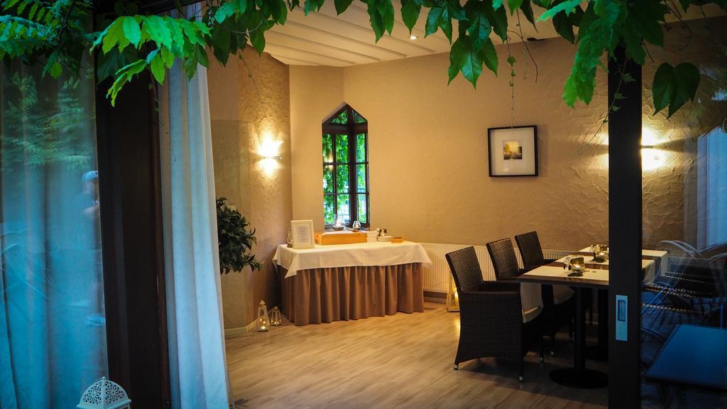 Hotel Stadt Tubingen Ngoại thất bức ảnh