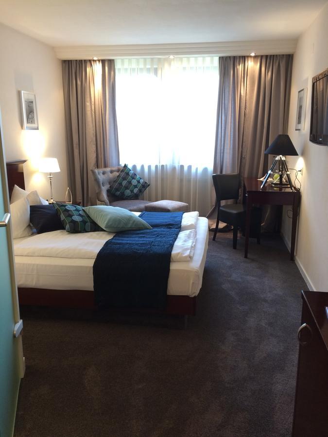 Hotel Stadt Tubingen Ngoại thất bức ảnh