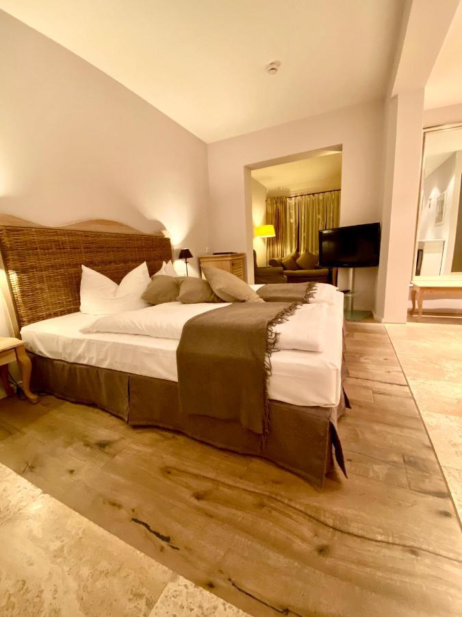Hotel Stadt Tubingen Ngoại thất bức ảnh