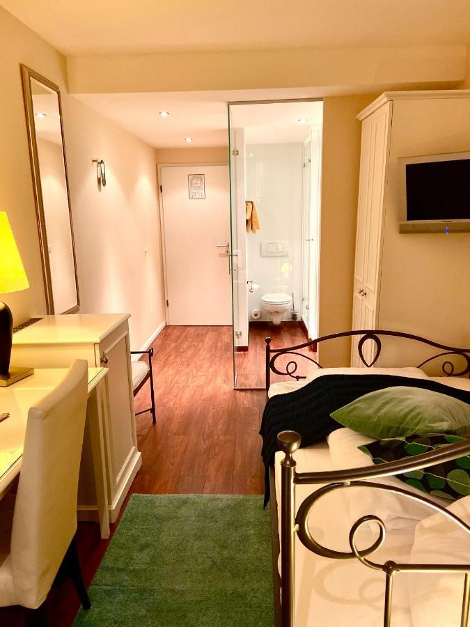 Hotel Stadt Tubingen Ngoại thất bức ảnh