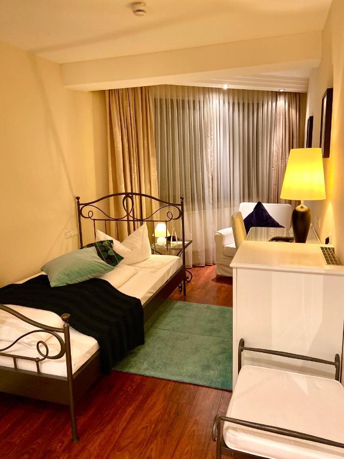 Hotel Stadt Tubingen Ngoại thất bức ảnh