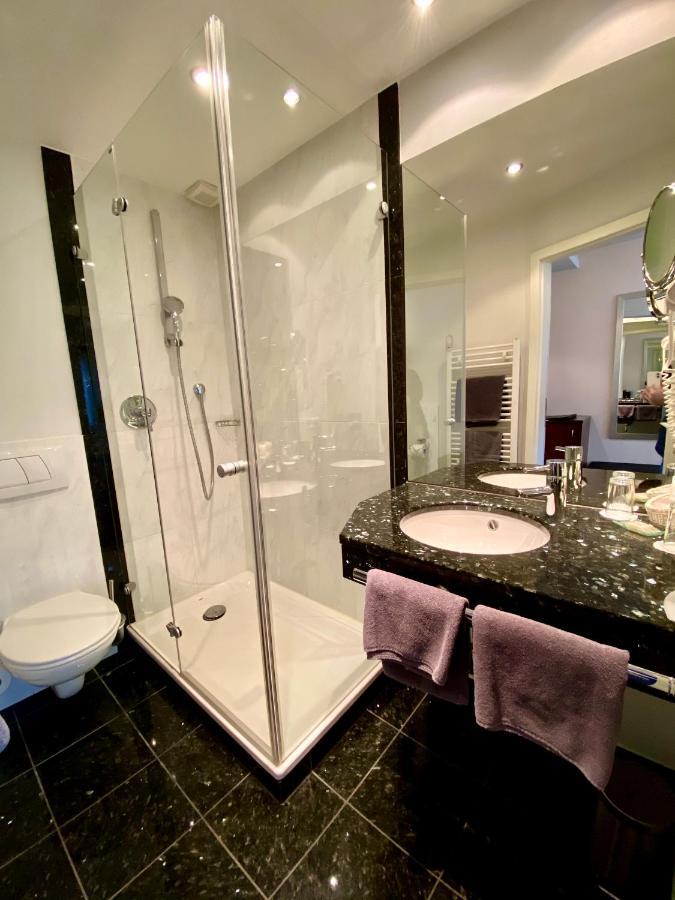 Hotel Stadt Tubingen Ngoại thất bức ảnh